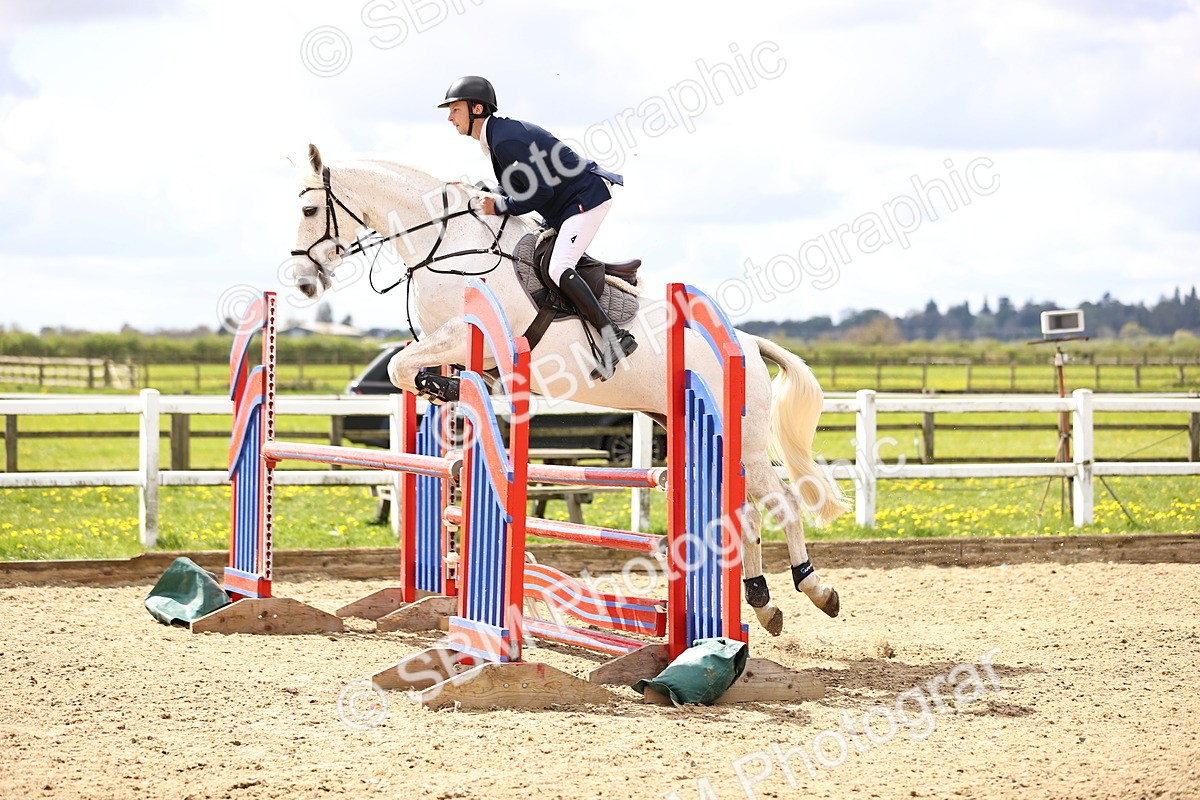SBM_003805 - Class 16 - Senior Discovery - 1.00m