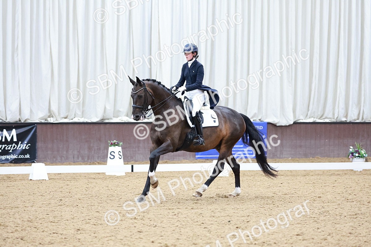 SBM_020992 - Class 13 - FEI INT I - 16.26-17.14