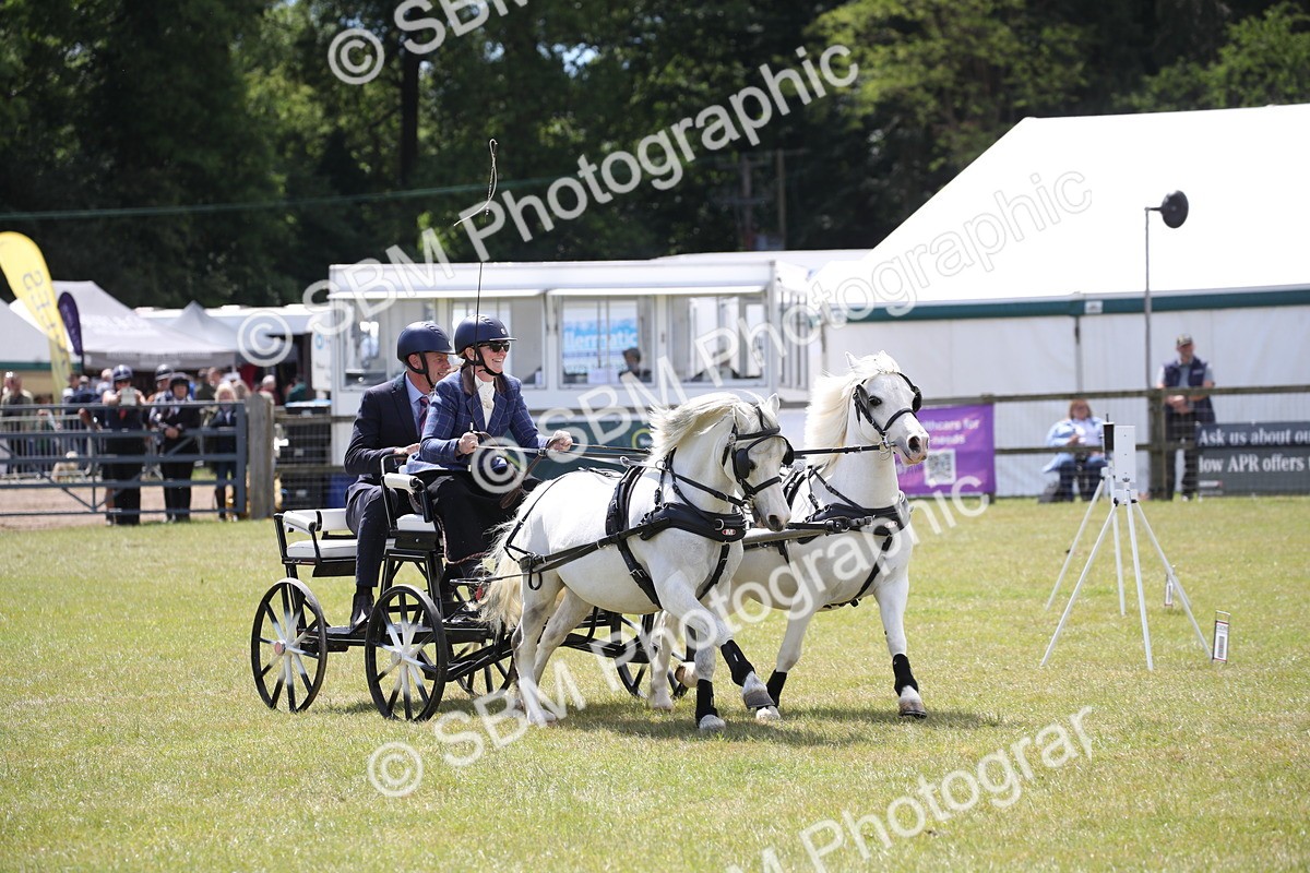 SBM_15379 - Class 90 - Scurry 122cm and Under