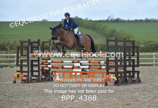 BPP_4368 - CLASS 10 RHS Foxhunter Championship Qualifier