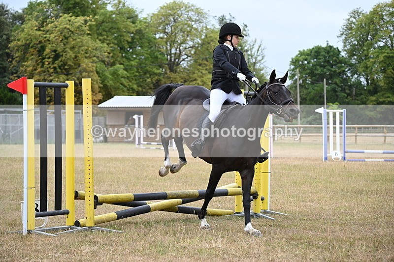 WJ6_9303 - Class 12 Minimus Jumping 45cm