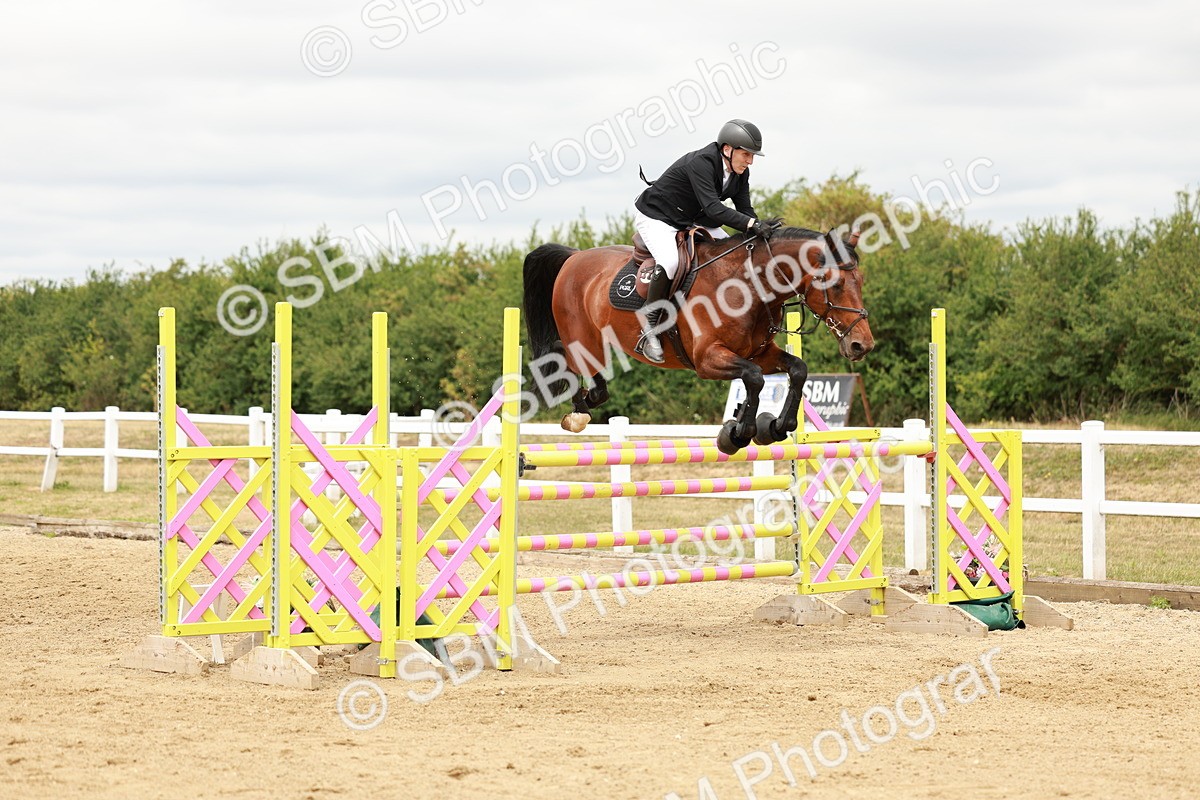 SBM_018158 - Class 21 - Senior Newcomers Championship 2d Rd