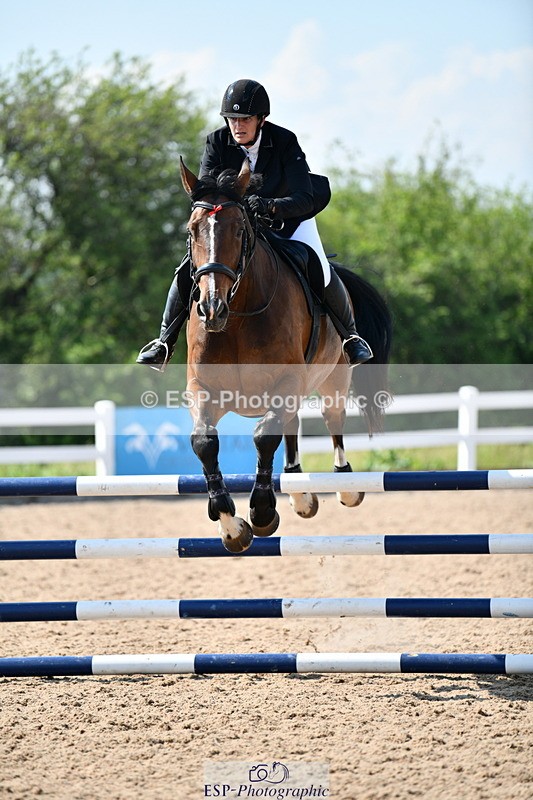 240512A-153455-19375 - Cls 43 95cm National Am Quali