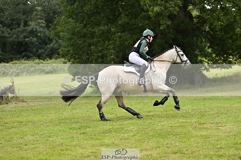 240825X-164659-37614 - 80cm XC 16.30 to 17.30