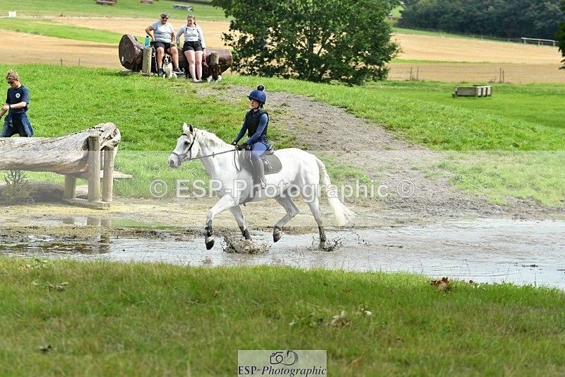 230817-150714-01423 - Theo's 2nd Group - XC