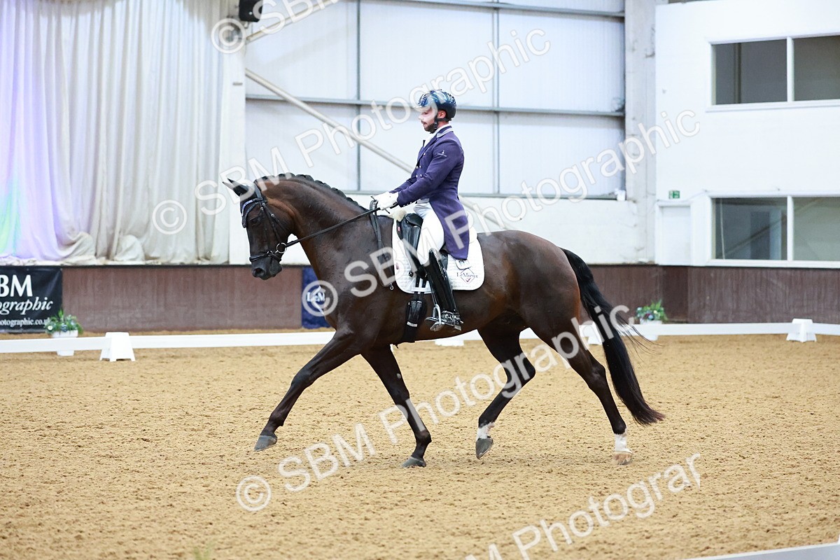 SBM_007844 - Class 9 - FEI INT II - 16.54.17.57