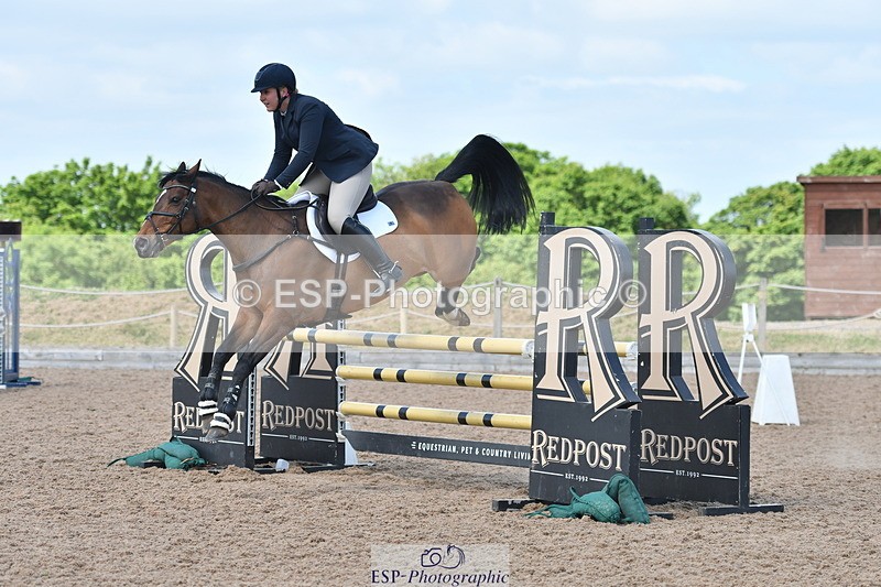 240609A-111447-04461 - Cls 17 Snr 1.05m Open