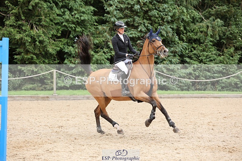 240817-160954-02505 - 06A Snr Fox 1.20m open