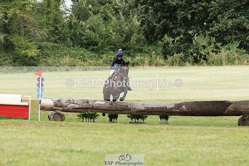 240825X-162010-36465 - 80cm XC 15.30 to 16.30