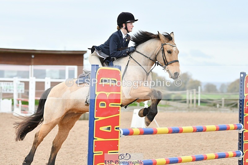 251026-123929-03022 - Cls 25+26+27 90cm + 1m Club and Schools