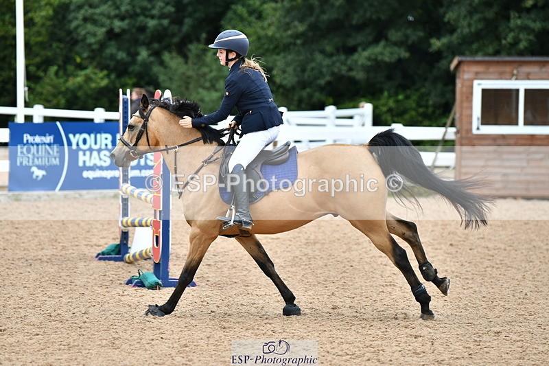 230819A-111204-00312 - Cls 24 Pony Discovery & 90cm Open
