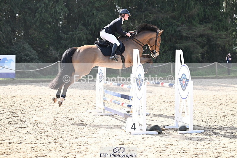 260321A-121113-00574 - 4 Snr 1m 05 Open