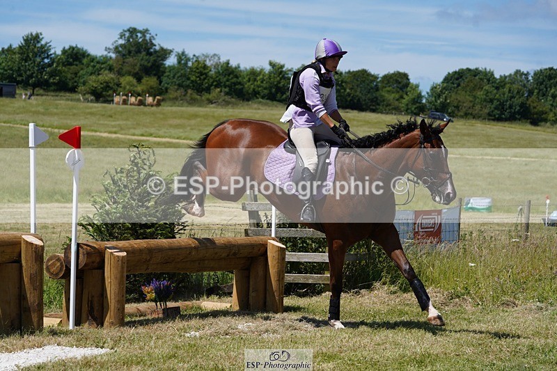 240629X-140314-3097 - 204-Becca_Robinson-VINNIE_SPARKLES