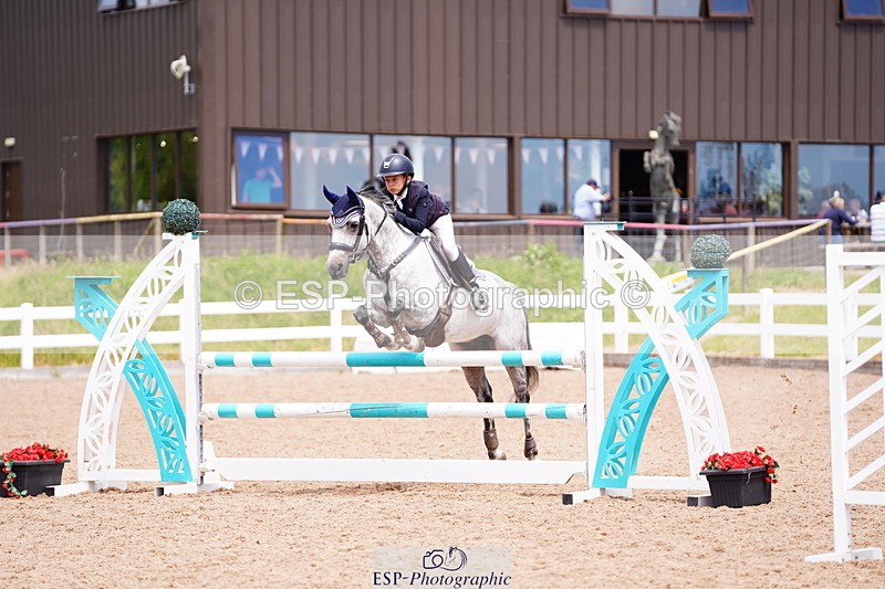 240629A-130548-05560 - Cls 18 Newcomers and 1m Open