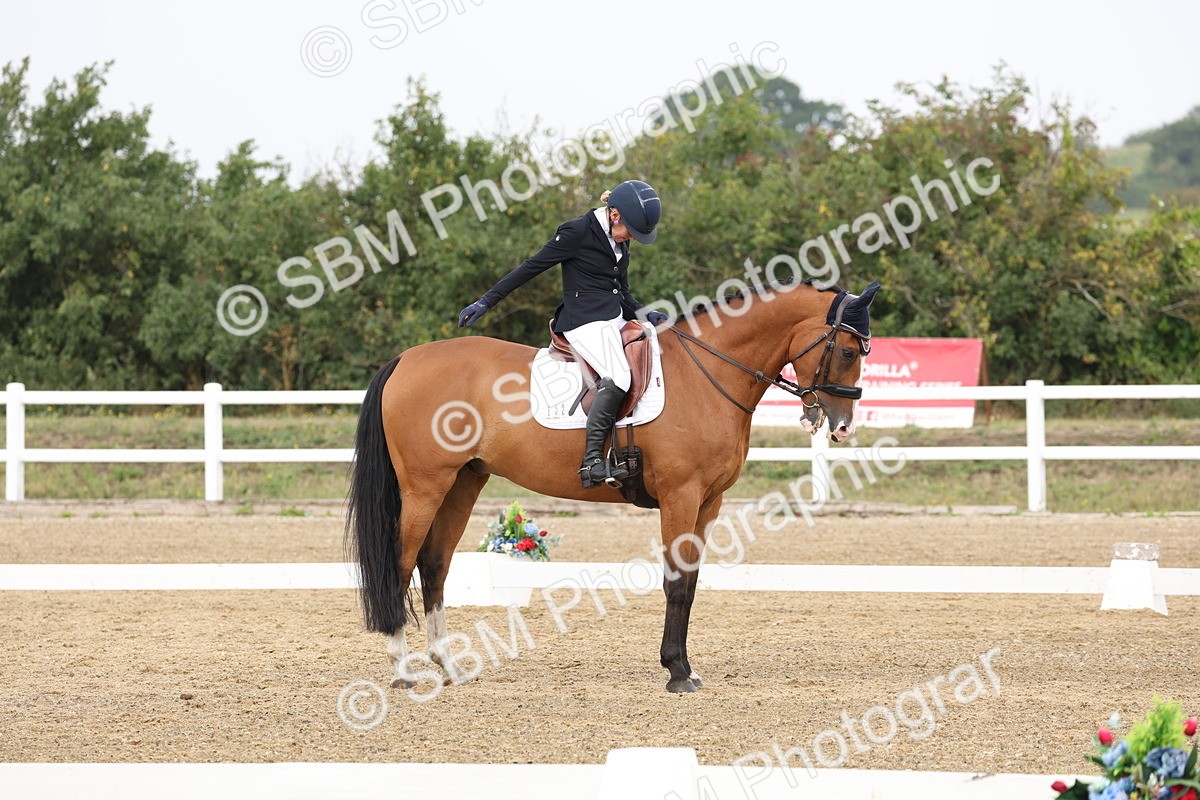 SBM_006273 - Class 6 - novice 6 - 11.50-12.46