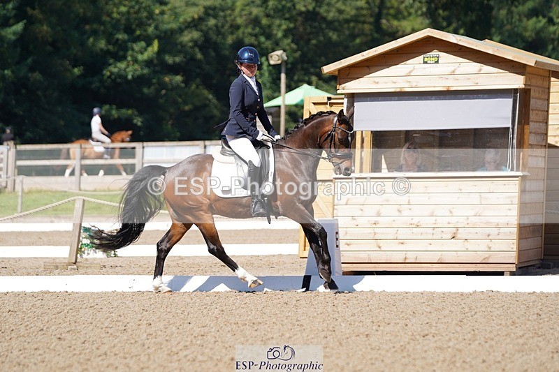 240719-095612-00394 - 303-Isla-Mae_Todd-Fuego_Van_De_Steegeind