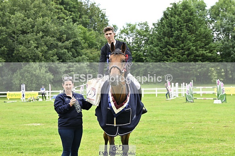 240711-125339-26994 - Cls 117 HOYS Grade C Jump Off and Presentations