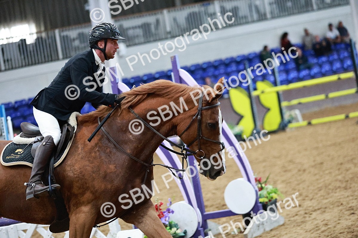 SBM_001801 - Class 5 - Senior Foxhunter 1.20m