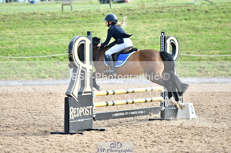 230624A-090322-00019 - Cls 36 Stepping Stones 128 & 138cm