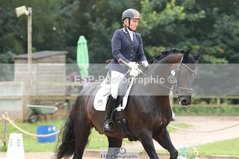 240810-120622-03036 - 302-Alice.Peternell-Vespasiano