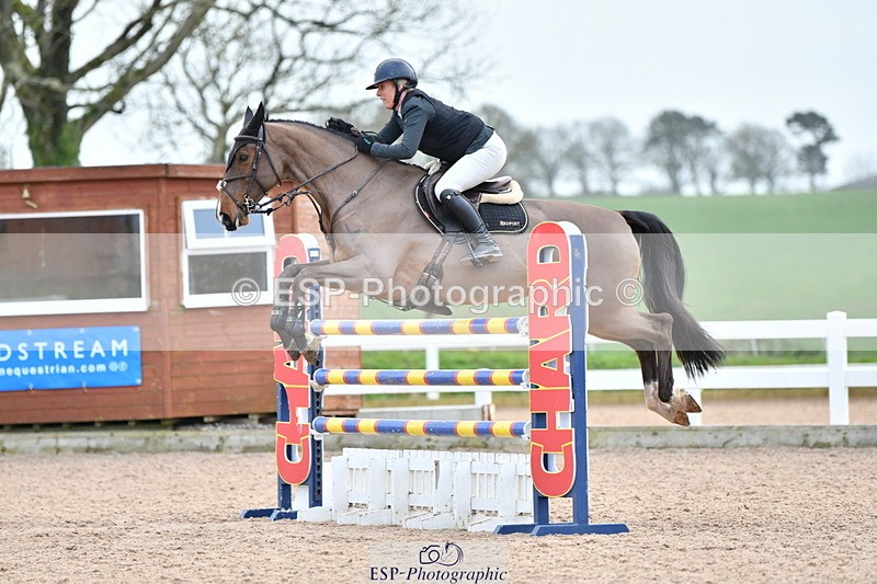 240124A-144949-00899 - Cls 5 Foxhunter & 1.20m Open