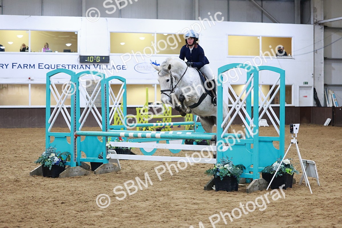 SBM_006957 - Class 23 - Bliss of London Novice Winter Championship Qualifier 90cm