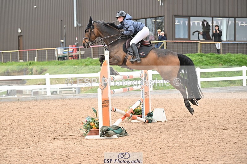 240406A-155152-04259 - Cls 17 National 1.30m Open