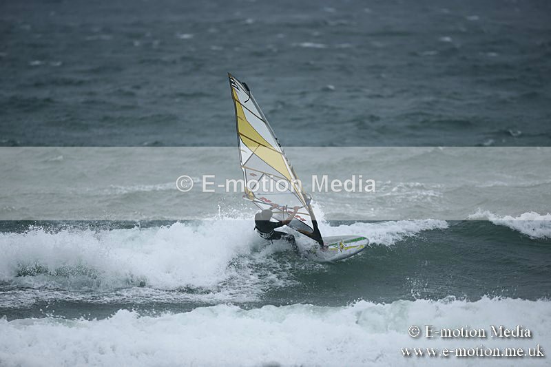 WS 150913-61 - Windsurfing