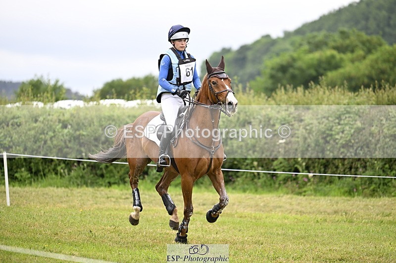 250524A-103752-09047 - A-061-Isabelle.Cook-EMERALD.KATIE