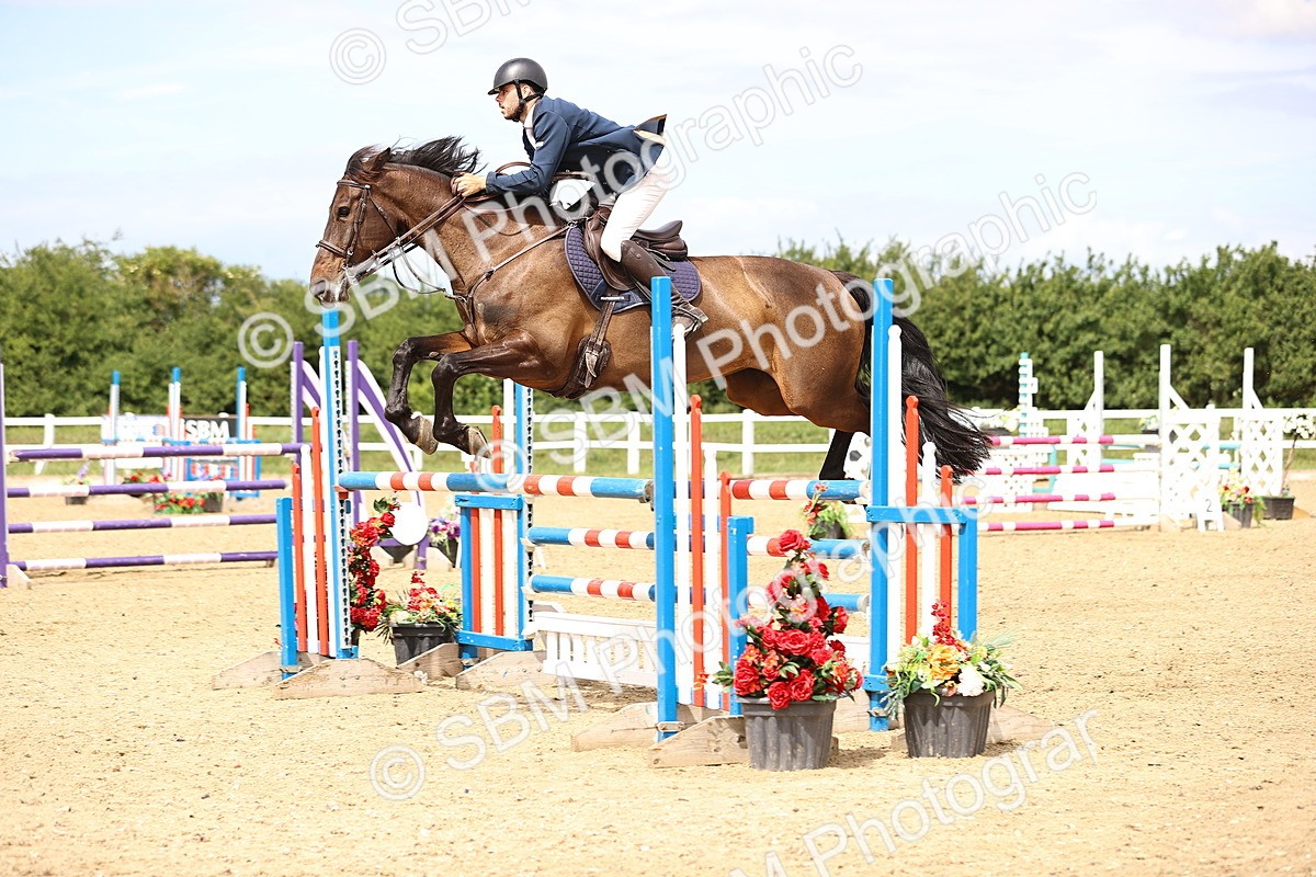 SBM_007861 - Class 19 - Senior Newcomers - 1.10m