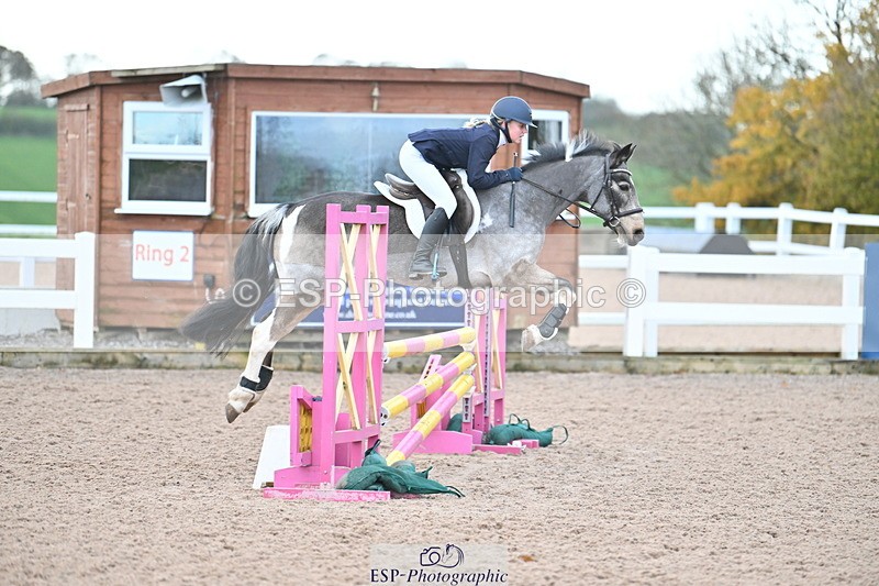 231119A-084414-04205 - Sun Cls 2 British Novice & 80cm Open