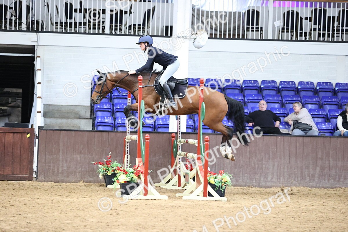 SBM_001614 - Class 4 - Senior Newcomers - 1.10m Open