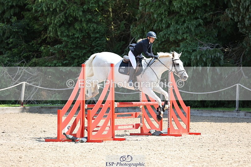 250614A-111522-05947 - Cls 26 British Novice and 90cm Open