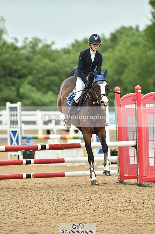 230611A-104856-04744 - Cls 32 85cm Amateur Qualifier