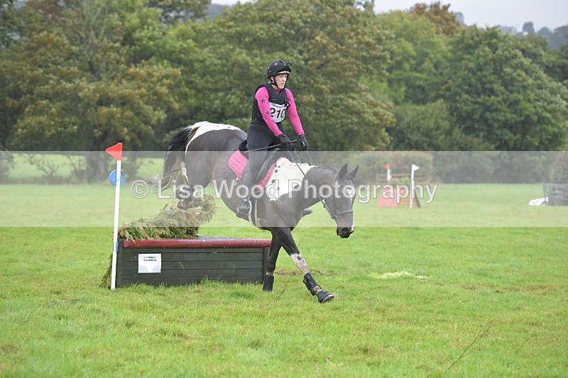 RAY_9533 - Class 2: 70cm: Corner