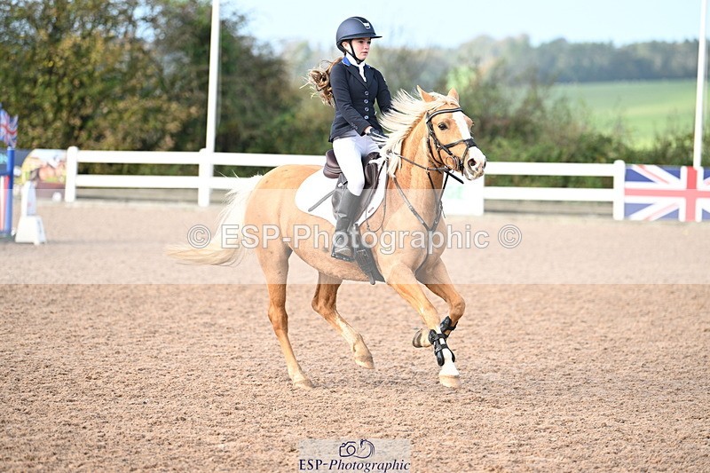 241026A-110826-00304 - SAT Cls 5 Pony British Novice and 80cm