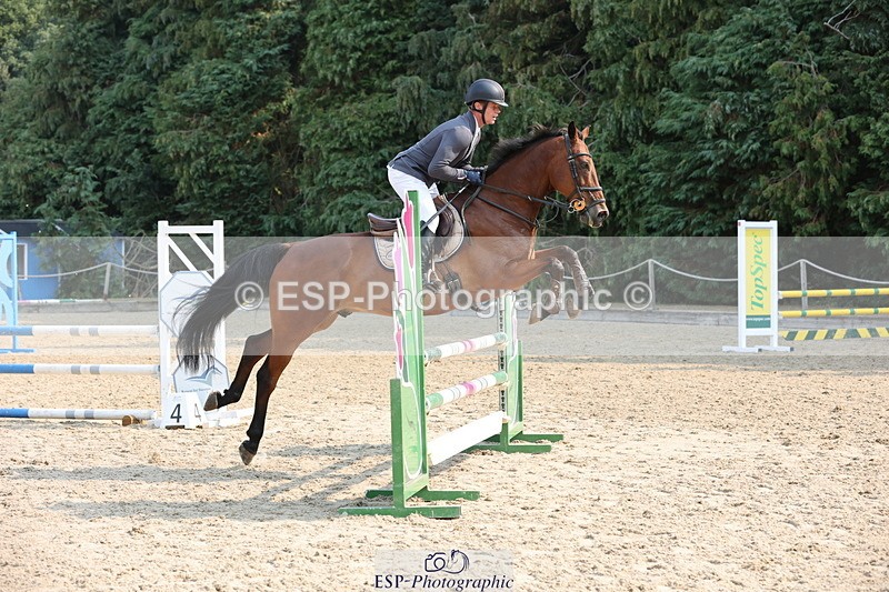 250816A-102754-00720 - Cls 3 Snr British Novice