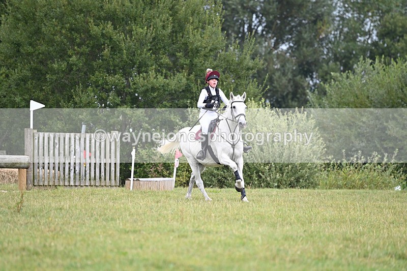 WJ6_3389 - 80cm XC Time 15:45 to 16:02