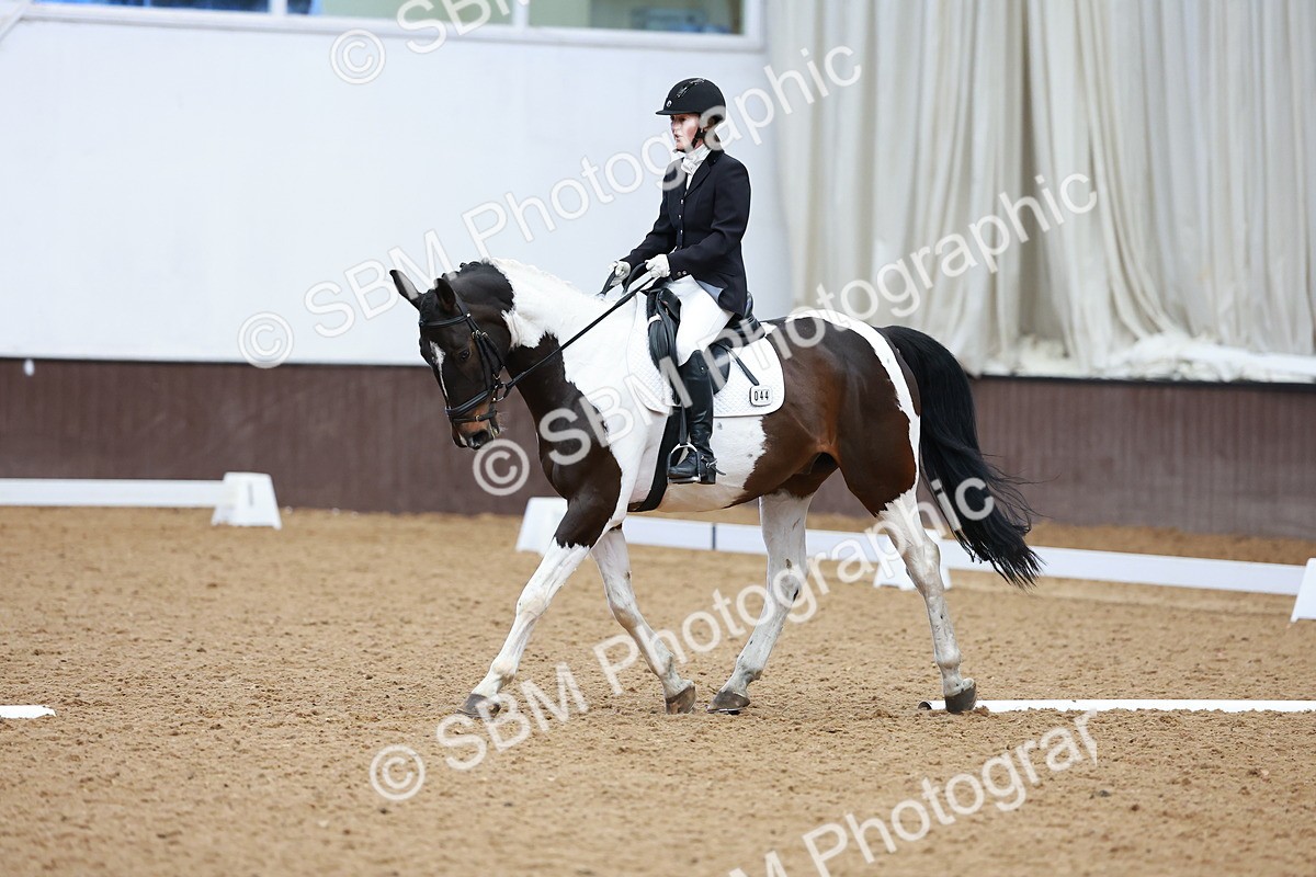 SBM_002983 - Class 14 - Novice 2