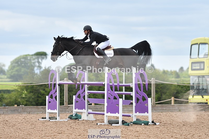 240609A-153017-06510 - Cls 20 National 1.30m Open