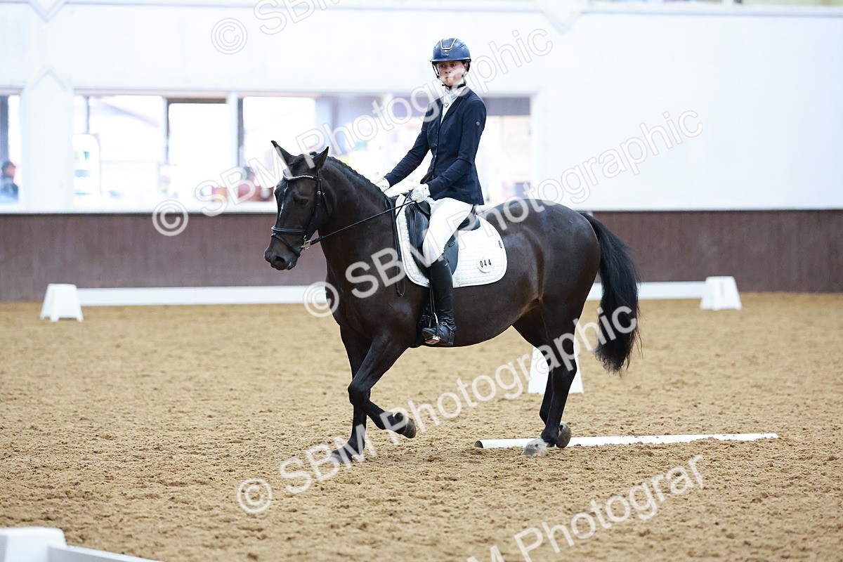 SBM_004444 - Class 12 - E2 Championship - 14.50-15.53