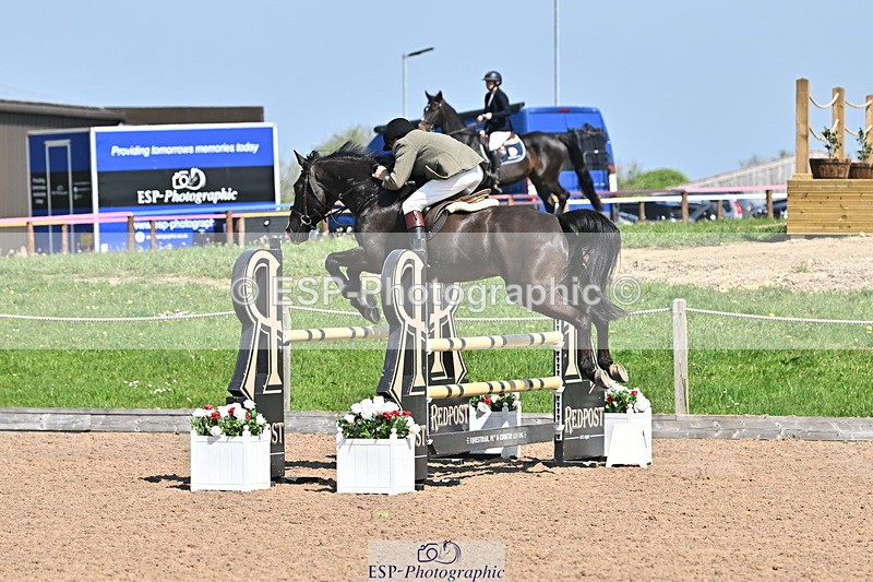 240509A-110648-01039 - Cls 9 Snr 1.20m Open