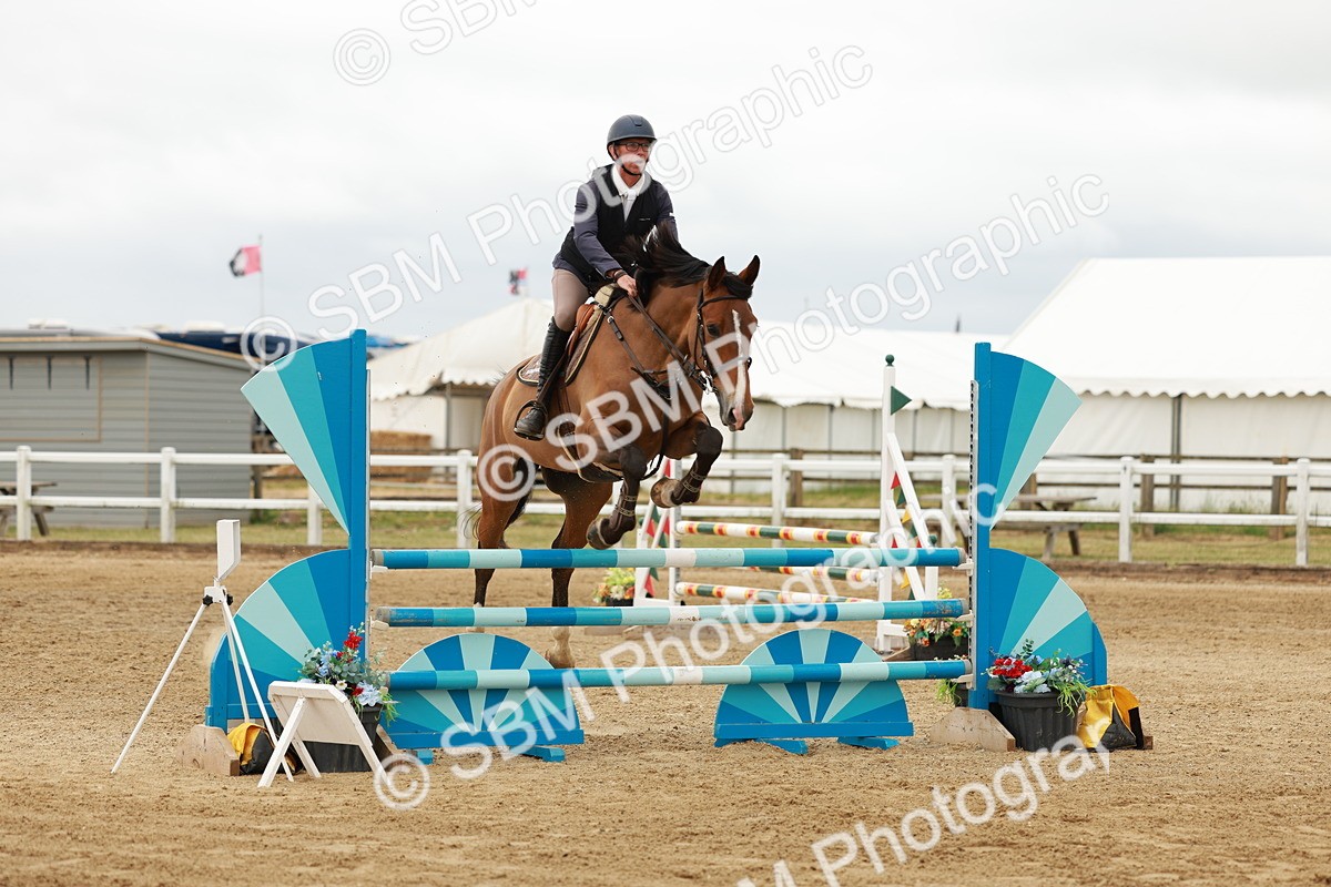 SBM_006690 - Class 2 - Senior Discovery - 1.00m Open