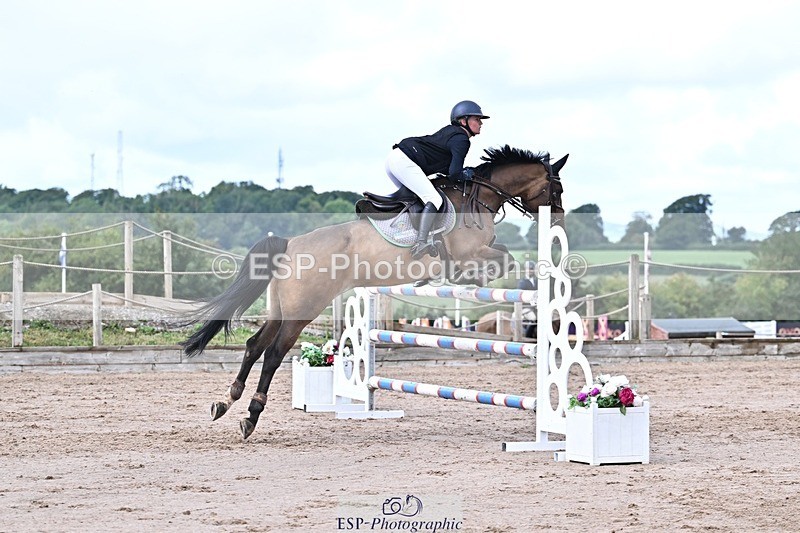 250731-105908-00482 - Cls 02 Snr Fox 1st Rnd