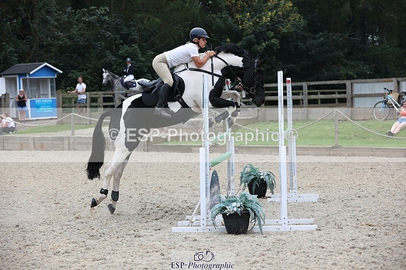 230908-171631-03221 - Cls 9 Snr Newcomers & 1.10m Open