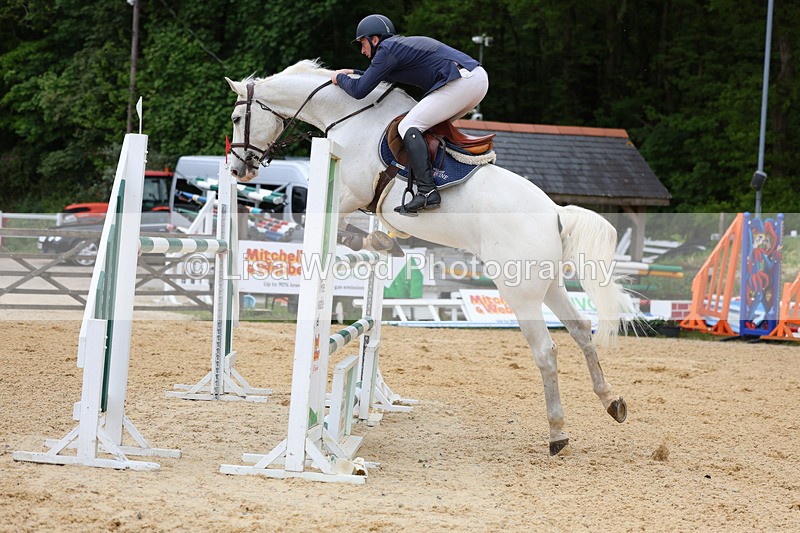 3E7A9736 - Class 9: Senior Foxhunter/1.20 open