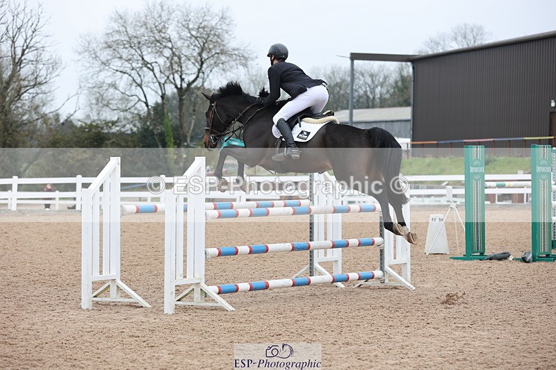 241101A-115423-01545 - FRI Cls 5 Newcomers and 1.10m Open