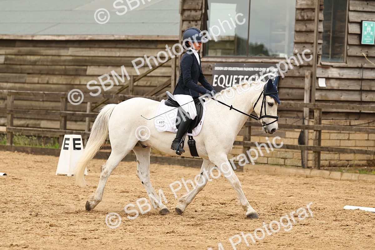 SBM_003874 - Class 7 - Novice 2