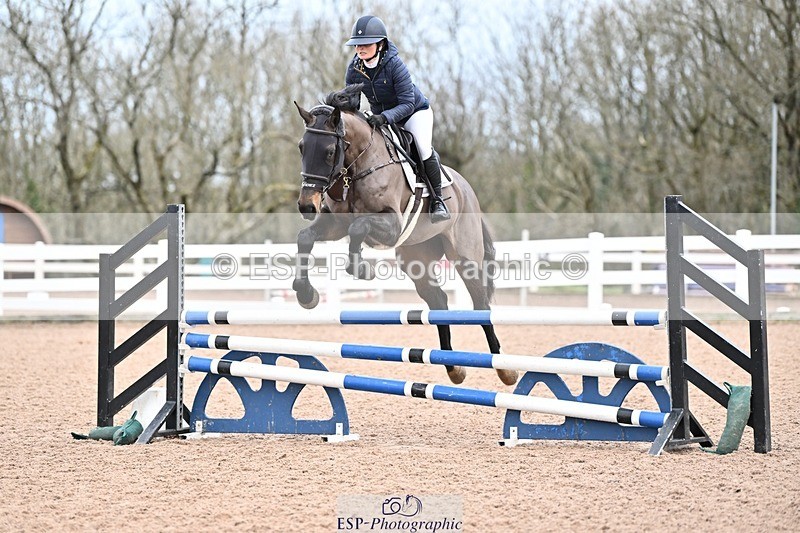 250112-094437-00781 - Cls 15 British Novice and 90cm Open