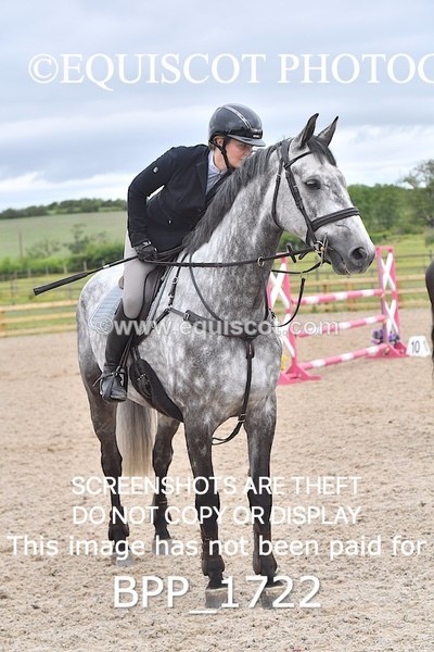 BPP_1722 - FRI CLASS 4 Senior Newcomers/ 1.10m Open